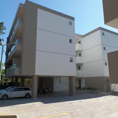 Apartmán Flat For Five Guests In A Modern *